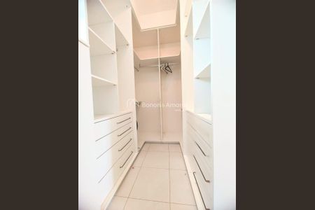 26_photo/94c8d000b9.ceff8192393c33de-ATLAS-62eed2c6-bf8d-48a2-b7a9-c80e5689ac2f.jpg de casa à venda com 4 quartos, 422m² em Conjunto Habitacional Vila San, Campinas