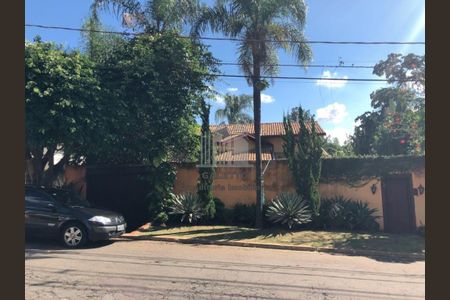 2_photo/94c8d00a61.56e48e677d599e41-ATLAS-0a313e90-4b96-47cf-8405-039c78cc7cf2.jpg de casa de condomínio à venda com 4 quartos, 430m² em Loteamento Caminhos de San Conrado (Sousas), Campinas