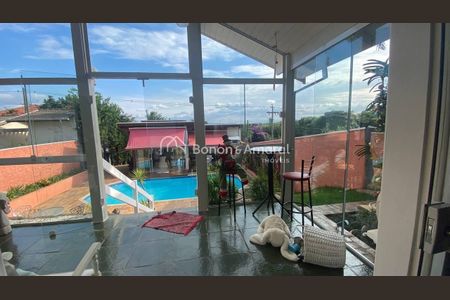 4_photo/94c8d00bcd.e9bc35269128f7e8-ATLAS-53ae1714-e13a-4205-ad99-0db2978f328e.jpg de casa à venda com 3 quartos, 292m² em Conjunto Habitacional Vila Santana (Sousas), Campinas