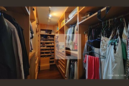 4_photo/94c8d00de9.c96c0f69d8fa254b-ATLAS-a92d0ecc-3e1e-4235-b36a-8341cdd0d919.jpg de casa à venda com 4 quartos, 450m² em Parque Jatibaia (Sousas), Campinas