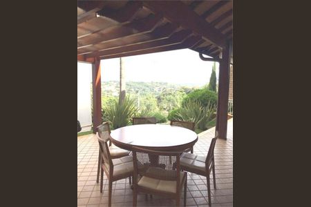 12_photo/94c8d00e2b.e100dba37721dde7-ATLAS-372850d7-4fd0-4001-8d62-f3e7d8da0abb.jpg de casa de condomínio à venda com 3 quartos, 400m² em Conjunto Habitacional Vila Santana (Sousas), Campinas