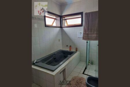 5_photo/94c8d01015.ceff8192393c33de-ATLAS-32c940fa-2318-4b94-8c5e-03f417cfed69.jpg de casa à venda com 4 quartos, m² em Conjunto Habitacional Vila San, Campinas