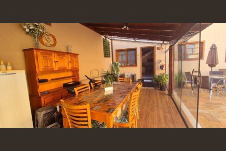 7_photo/94c8d0104b.01061cb6ad72014f-ATLAS-276257ee-7fd8-417c-bf0b-5ef87ae8f488.jpg de casa à venda com 3 quartos, 198m² em Conjunto Habitacional Vila San, Campinas