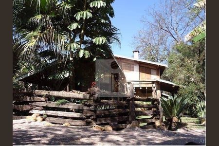 4_photo/94c8d0140f.24a317c22631bef5-ATLAS-0c61e2b0-9f4a-4f52-80c4-e7ced80c9c12.jpg de casa à venda com 3 quartos, 150m² em Nova Sousas (Sousas), Campinas