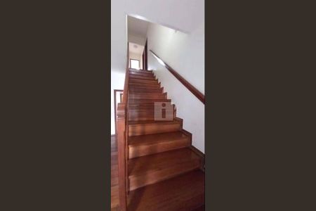 2_photo/94c8d024fb.760d7ecec936a2b8-ATLAS-7ff3e356-d79f-408c-a87b-656e1d47e15b.jpg de casa à venda com 3 quartos, 235m² em Vila Bourbon (Sousas), Campinas