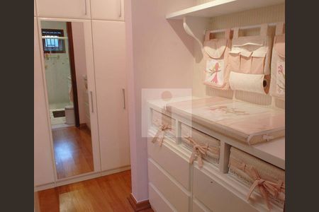 7_photo/94c8d02581.6503c9a26fc444c7-ATLAS-acb9b84b-a19e-4f17-a4cf-cd39db766c1a.jpg de casa à venda com 3 quartos, 463m² em Conjunto Habitacional Vila Santana (Sousas), Campinas