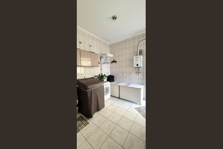 3_photo/94c8d025bf.2b57347f83d48e3d-ATLAS-1ffc1990-69b9-4274-a13a-e55838836d05.jpg de casa à venda com 3 quartos, 227m² em Conjunto Habitacional Vila Santana (Sousas), Campinas