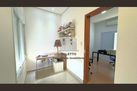 2_photo/94c8d027f3.ee31d1fd9df23408-ATLAS-239070e8-b140-4cd9-8f59-39a0f7109c97.jpg de casa à venda com 3 quartos, 234m² em Conjunto Habitacional Vila Santana (Sousas), Campinas