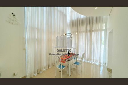 2_photo/94c8d027f3.ee31d1fd9df23408-ATLAS-2d84c748-4e76-45ee-8258-8ce46d948961.jpg de casa à venda com 3 quartos, 234m² em Conjunto Habitacional Vila Santana (Sousas), Campinas