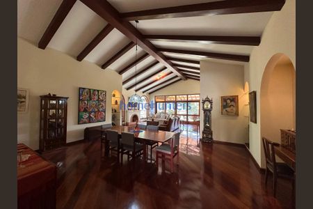 5_photo/94c8d03659.445c0bca81181d7a-ATLAS-5ba74be7-211e-41a2-aa72-8719e24cfbf4.jpg de casa para alugar com 3 quartos, 550m² em Colinas do Ermitage (Sousas), Campinas
