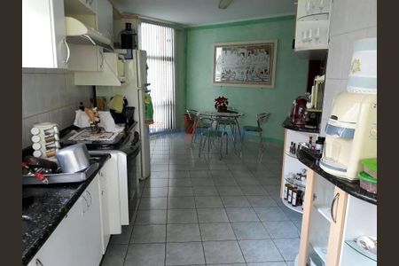 12_photo/94c8d039a3.04f4efb4ec0e2ec3-ATLAS-cc58c0af-4fbb-418a-aa59-9fd7de3f4e55.jpg de casa à venda com 4 quartos, 287m² em Jardim Botânico (Sousas), Campinas