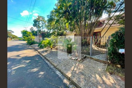 2_photo/94c8d03a2d.cd9825838d209f48-ATLAS-f7941357-fd6d-4e85-ba04-9bf5db92e3e0.jpg de casa à venda com 4 quartos, 191m² em Jardim Botânico (Sousas), Campinas