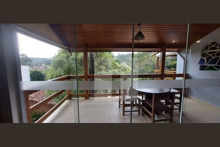 7_photo/94c8d03dad.3ddf5e48fefe922b-ATLAS-601ee380-e5d8-4971-a7f3-c98d0585f039.jpg de casa à venda com 5 quartos, 264m² em Vila Sônia (Sousas), Campinas