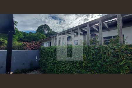 7_photo/94c8d03dfb.2832257cbb3df2c4-ATLAS-a71c0754-a680-4ca8-b3b7-586153ab68b6.jpg de casa à venda com 3 quartos, 284m² em Sousas, Campinas