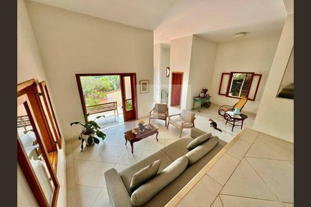 2_photo/94c8d0478b.6b2453e70642c87c-ATLAS-180ebfa9-c879-4a0d-9966-9a52d8b7919e.jpg de casa à venda com 4 quartos, 302m² em Conjunto Habitacional Vila Santana (Sousas), Campinas