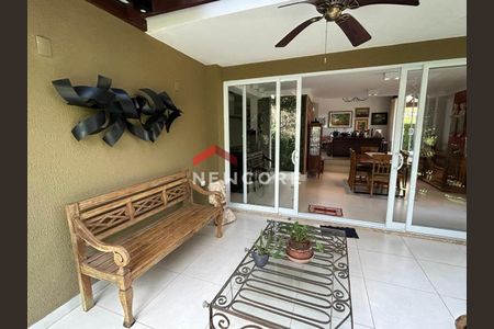 11_photo/94c8d04c33.bf715cf38593668c-ATLAS-2676a8fb-4c3f-4682-8342-75353ab8a328.jpg de casa de condomínio à venda com 3 quartos, 340m² em Colinas do Ermitage (Sousas), Campinas