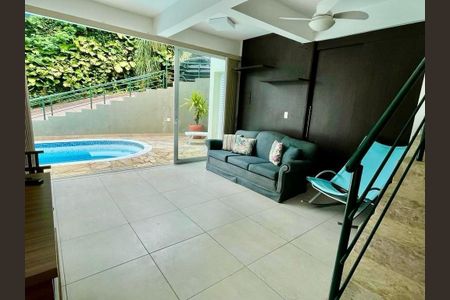 2_photo/94c8d04fcf.ceff8192393c33de-ATLAS-08b9a458-f33d-4f4e-bcde-79ee9d9bb949.jpg de casa à venda com 4 quartos, 368m² em Colinas do Ermitage (Sousas), Campinas