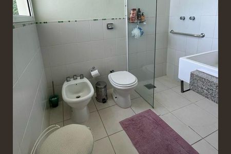 21_photo/94c8d04fcf.ceff8192393c33de-ATLAS-d9a57e03-f94e-4fb9-809e-d30179a2e5ad.jpg de casa à venda com 4 quartos, 368m² em Colinas do Ermitage (Sousas), Campinas