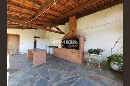 7_photo/94c8d054dd.5a85c5bdfef41cf9-ATLAS-22ea3dc1-4cd7-40d1-991f-6ff946ce846c.jpg de casa à venda com 3 quartos, 220m² em Conjunto Habitacional Vila Santana (Sousas), Campinas