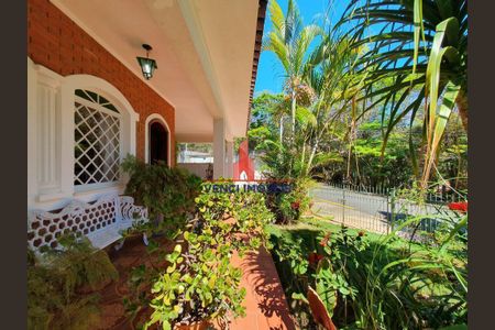 6_photo/94c8d054dd.5a85c5bdfef41cf9-ATLAS-ea921754-5efc-49b6-a711-2c8d175c104a.jpg de casa à venda com 3 quartos, 220m² em Conjunto Habitacional Vila Santana (Sousas), Campinas