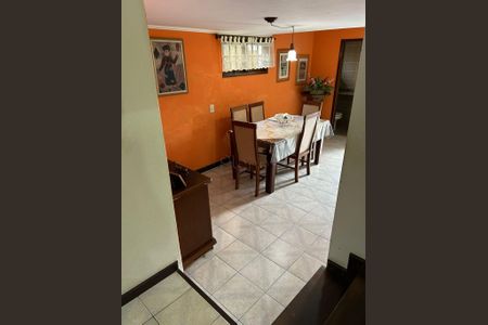 10_photo/94c8d0552b.cd56938164ca77b1-ATLAS-85fe06a0-3a58-4053-9ace-4604683b38e9.jpg de casa à venda com 2 quartos, 147m² em Colinas do Ermitage (Sousas), Campinas