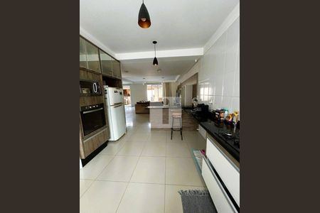 6_photo/94c8d06b89.2d5b66cf4807465a-ATLAS-696953ae-8675-4ea7-82f9-3df7cd06b179.jpg de casa à venda com 4 quartos, 261m² em Nova Sousas (Sousas), Campinas