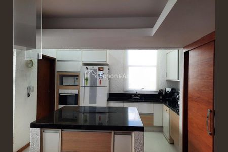 8_photo/94c8daa80b.ceff8192393c33de-ATLAS-31cb56a6-8609-4fa6-91a5-9973d6c2c85e.jpg de casa à venda com 3 quartos, 279m² em Loteamento Caminhos de San Conrado (Sousas), Campinas