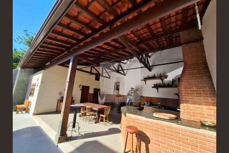 11_photo/94c8daab41.821bca6a381fcd78-ATLAS-1804c1e4-950d-4e0e-866e-de5562ec41db.jpg de casa à venda com 4 quartos, 354m² em Loteamento Caminhos de San Conrado (Sousas), Campinas