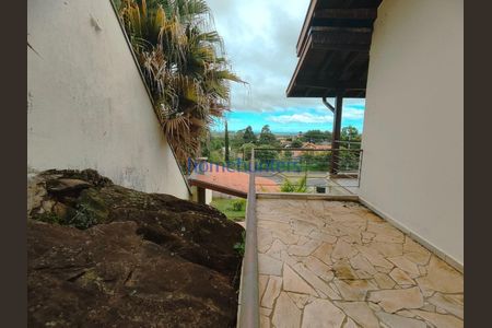 4_photo/94c8daabab.e6e1c947b02cf8fb-ATLAS-ebd3bc22-a439-42f7-83c4-e8b4f2c4b9fe.jpg de casa à venda com 3 quartos, 385m² em Loteamento Caminhos de San Conrado (Sousas), Campinas