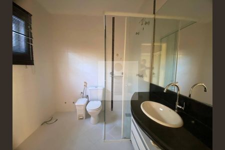 3_photo/94c8daac0f.a15f321e408d66f6-ATLAS-7e4e0263-e9a8-42e8-8e3e-fc7f94a0f7eb.jpg de casa de condomínio à venda com 3 quartos, 290m² em Conjunto Habitacional Vila Santana (Sousas), Campinas