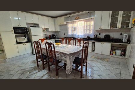 6_photo/94c8daacf1.ceff8192393c33de-ATLAS-0e265a56-1020-4e9a-bdaf-dcc3da1061db.jpg de casa à venda com 4 quartos, 330m² em Loteamento Caminhos de San Conrado (Sousas), Campinas
