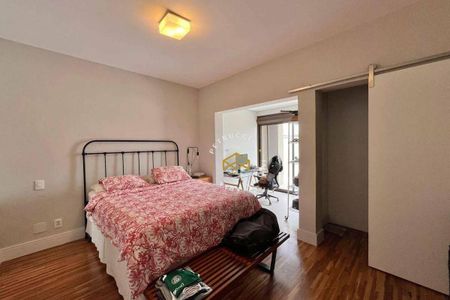 11_photo/94c8daae35.ec8b46fa3fcca2d6-ATLAS-4c9d41fa-1437-4a68-ae26-ac382ffaa20b.jpg de casa à venda com 4 quartos, 240m² em Conjunto Habitacional Vila San, Campinas