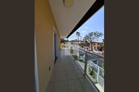 4_photo/94c8dab28f.4cea1a0b3f6bbd2f-ATLAS-cc518f83-120e-4634-a86f-622b43cc8c2e.jpg de casa de condomínio à venda com 4 quartos, 366m² em Conjunto Habitacional Vila Santana (Sousas), Campinas