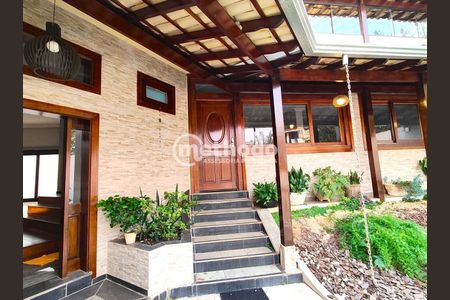 3_photo/94c8dab2a9.0f81dd1a9a4f6ffb-ATLAS-8f371c4b-e372-4143-9ff6-02a3b4bd9d27.jpg de casa de condomínio à venda com 5 quartos, 650m² em Loteamento Caminhos de San Conrado (Sousas), Campinas