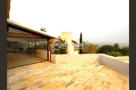 24_photo/94c8dab2a9.0f81dd1a9a4f6ffb-ATLAS-a9f9f882-d00d-4c71-a22d-f10dae0589be.jpg de casa de condomínio à venda com 5 quartos, 650m² em Loteamento Caminhos de San Conrado (Sousas), Campinas