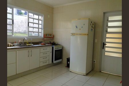 34_photo/94c8dab2ef.32a8019b0364636a-ATLAS-78a426b5-7050-40bd-8460-4f91e35c4ad0.jpg de casa de condomínio à venda com 3 quartos, 250m² em Loteamento Caminhos de San Conrado (Sousas), Campinas
