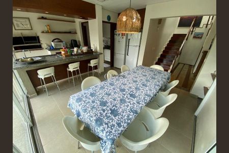 10_photo/94cdfe2425.ceff8192393c33de-ATLAS-3b582a14-b297-41ea-9bea-28640c9641e8.jpg de casa à venda com 4 quartos, 630m² em Guararu, Guarujá