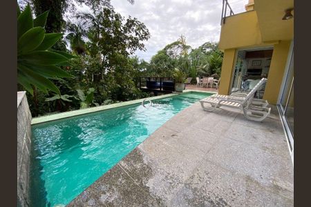 11_photo/94cdfe2425.ceff8192393c33de-ATLAS-3e7c74a1-c5bb-43a6-a4fd-c2d6834cb06c.jpg de casa à venda com 4 quartos, 630m² em Guararu, Guarujá