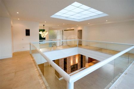 3_photo/94cdfe2a13.4b5f5827c7f3d090-ATLAS-4d9768ba-eca3-4ef1-8dc2-22a0ad7bfae1.jpg de casa à venda com 10 quartos, 1000m² em Cidade Jardim Tom, Guarujá