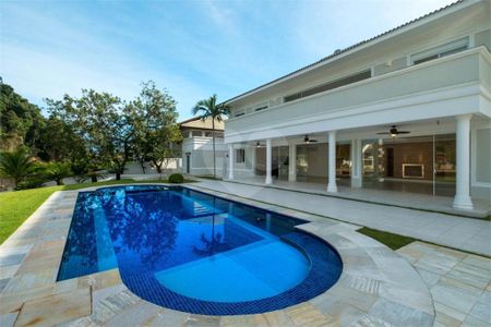 39_photo/94cdfe2a13.4b5f5827c7f3d090-ATLAS-55e16b88-0855-4e4e-bd43-ec46262b42ac.jpg de casa à venda com 10 quartos, 1000m² em Cidade Jardim Tom, Guarujá