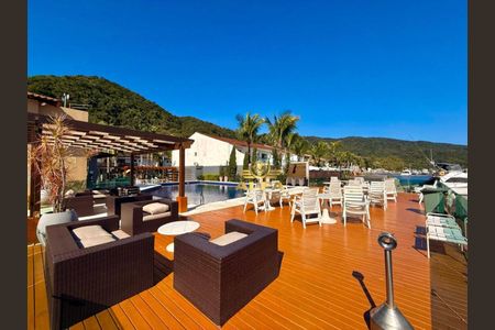 7_photo/94cdfe5ca3.a0e5f08679d4b1b0-ATLAS-a351fefa-0275-460c-8b4f-42e1af104ea6.jpg de casa de condomínio à venda com 3 quartos, 85m² em Guarujá, Guarujá