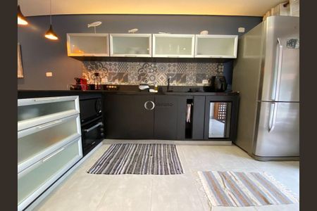 6_photo/94cdfe6cd1.eb7be39968401e29-ATLAS-5c89db95-8965-4e01-b8f9-e7df40d33563.jpg de casa à venda com 2 quartos, 100m² em Guarujá, Guarujá