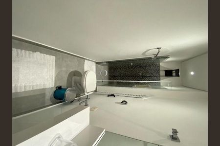 12_photo/94cdfe6cd1.eb7be39968401e29-ATLAS-e060c30e-e41f-46fc-a22a-de570553fe8b.jpg de casa à venda com 2 quartos, 100m² em Guarujá, Guarujá