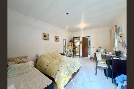 5_photo/94cdff826b.19e03aecb237846c-ATLAS-220ca528-2e31-4820-8ea1-a4ca4f261982.jpg de casa à venda com 2 quartos, 130m² em Balneario Praia do Pernambuco, Guarujá