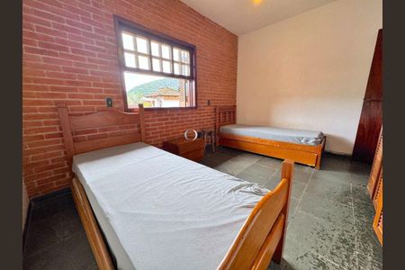 31_photo/94cdff8313.dc8bbd111761e841-ATLAS-002f0cdc-c205-4cc7-8d65-8e0a8e078b82.jpg de casa à venda com 4 quartos, 220m² em Balneario Praia do Pernambuco, Guarujá