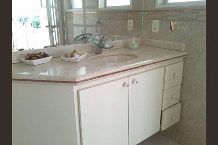 1_photo/94cdff837b.6513dd484f7ceb7c-ATLAS-a98a7003-52b9-4576-bd7e-4b030b72e0c6.jpg de casa à venda com 5 quartos, 800m² em Balneario Praia do Pernambuco, Guarujá