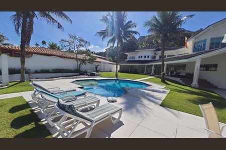 9_photo/94cdff837b.7b3cda3f5b128f1b-ATLAS-29402f4d-0715-4cf5-9b27-52bd5db4ef1d.jpg de casa à venda com 4 quartos, 1000m² em Balneario Praia do Pernambuco, Guarujá