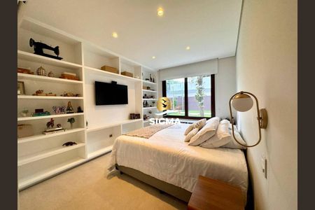 30_photo/94cdff839f.732b7fd8aaa5f07d-ATLAS-9d2d5bd8-d8b2-47e2-8b58-88532ac7fd9a.jpg de casa à venda com 4 quartos, 240m² em Balneario Praia do Pernambuco, Guarujá