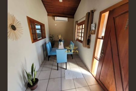 12_photo/94cdff83a7.5b63f18bcccc212e-ATLAS-b3fc8613-cf19-4a60-8bd4-3a4292541fe7.jpg de casa à venda com 4 quartos, 190m² em Balneario Praia do Pernambuco, Guarujá