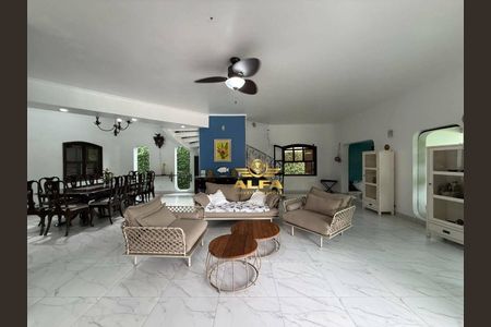 2_photo/94cdff83ad.7a69ff73eb43ff8d-ATLAS-b4488aeb-a1cb-46b4-a4df-c8b5670f0e4a.jpg de casa à venda com 4 quartos, 420m² em Balneario Praia do Pernambuco, Guarujá